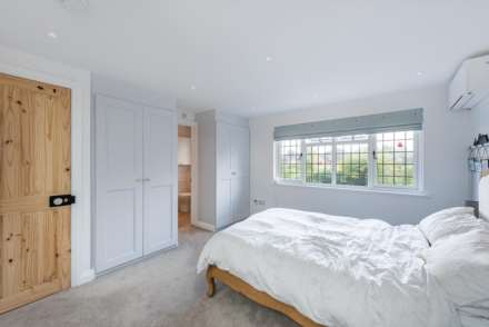 Tring, Image 19