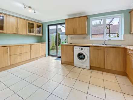 Marshcroft Lane, Tring, Image 5