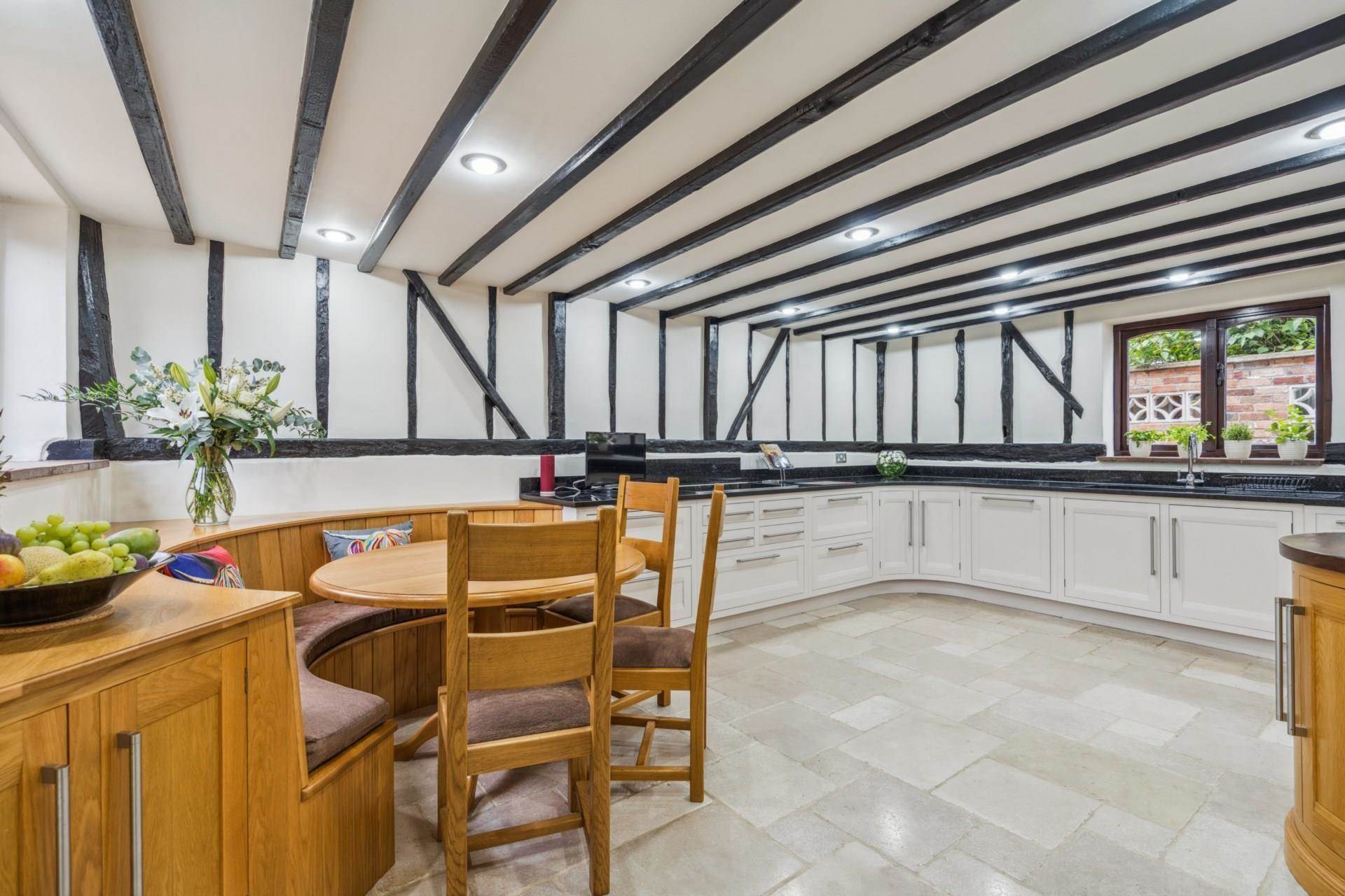 Chapel End Lane, Wilstone, Image 15