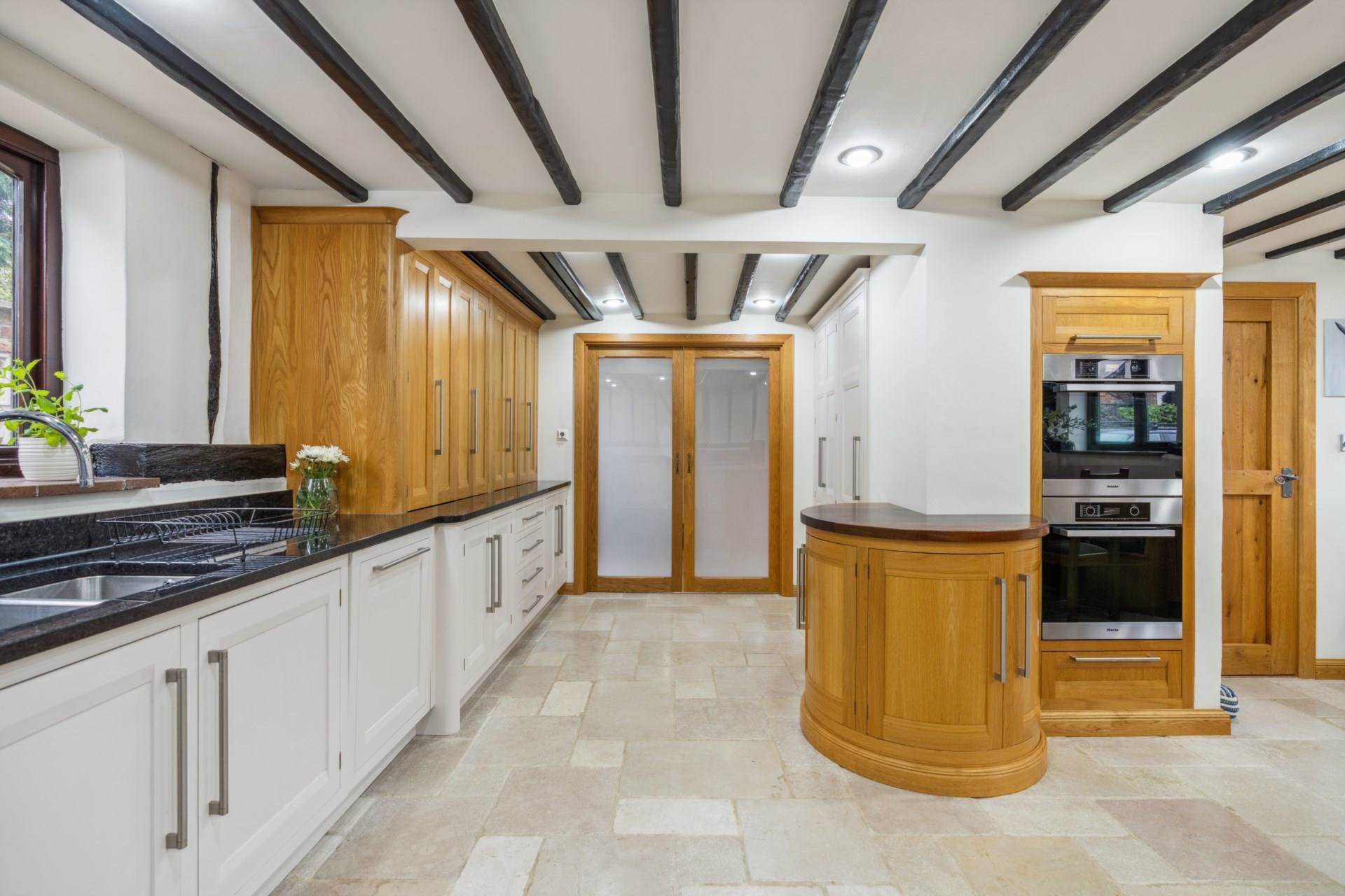 Chapel End Lane, Wilstone, Image 16