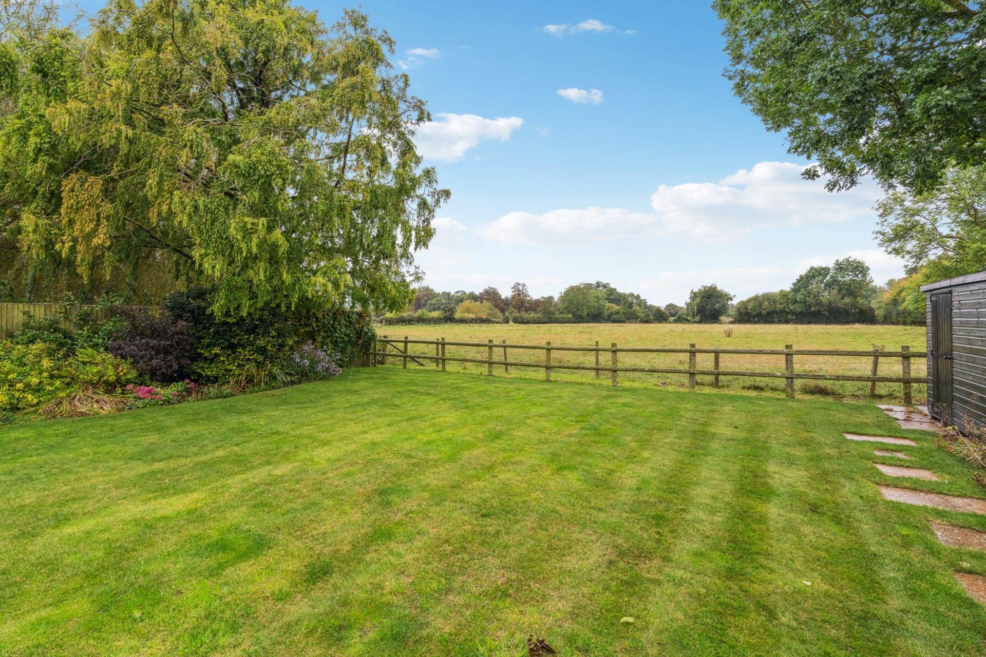Chapel End Lane, Wilstone, Image 4