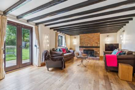 Chapel End Lane, Wilstone, Image 11