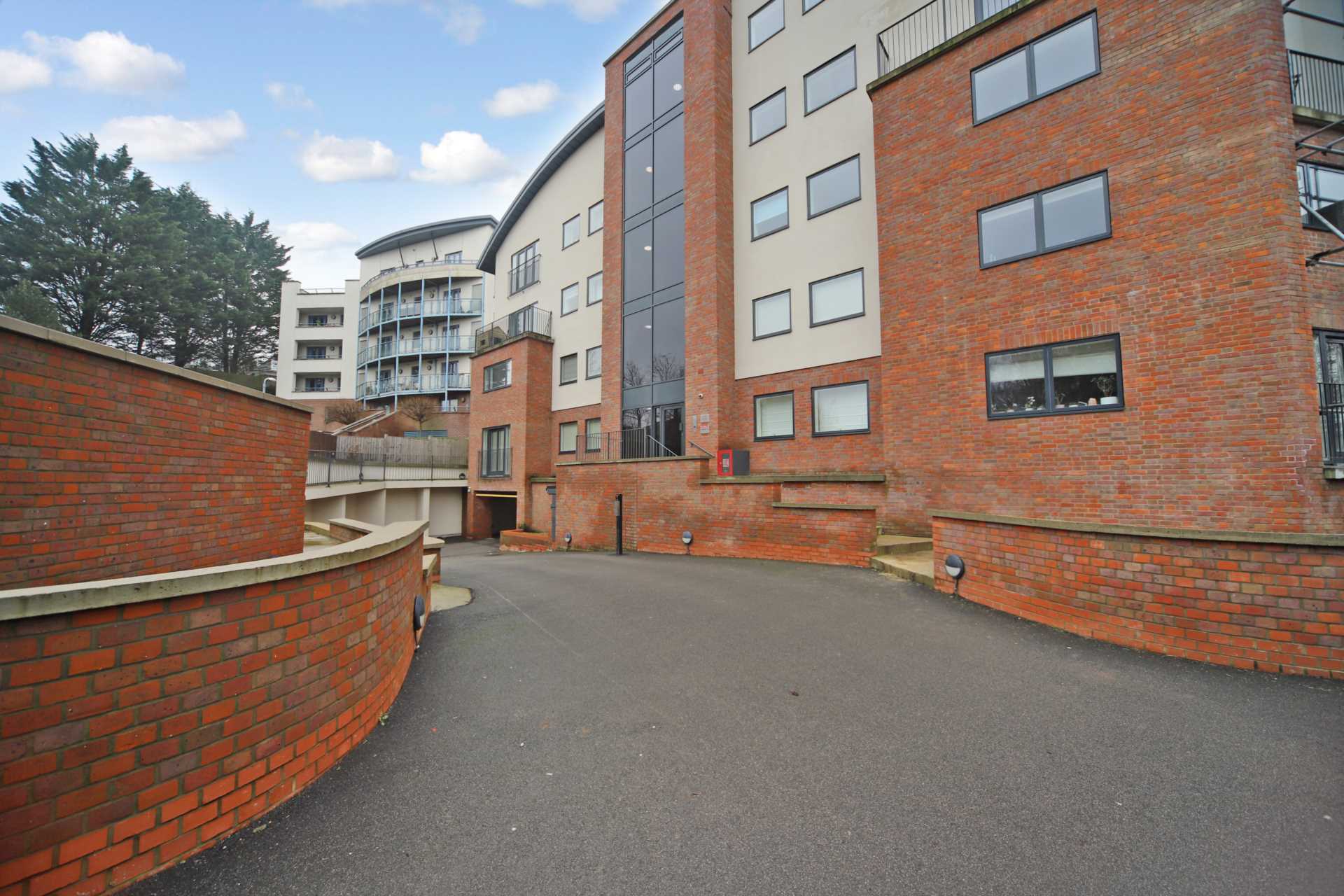 Brookside Court, Tring, Image 1