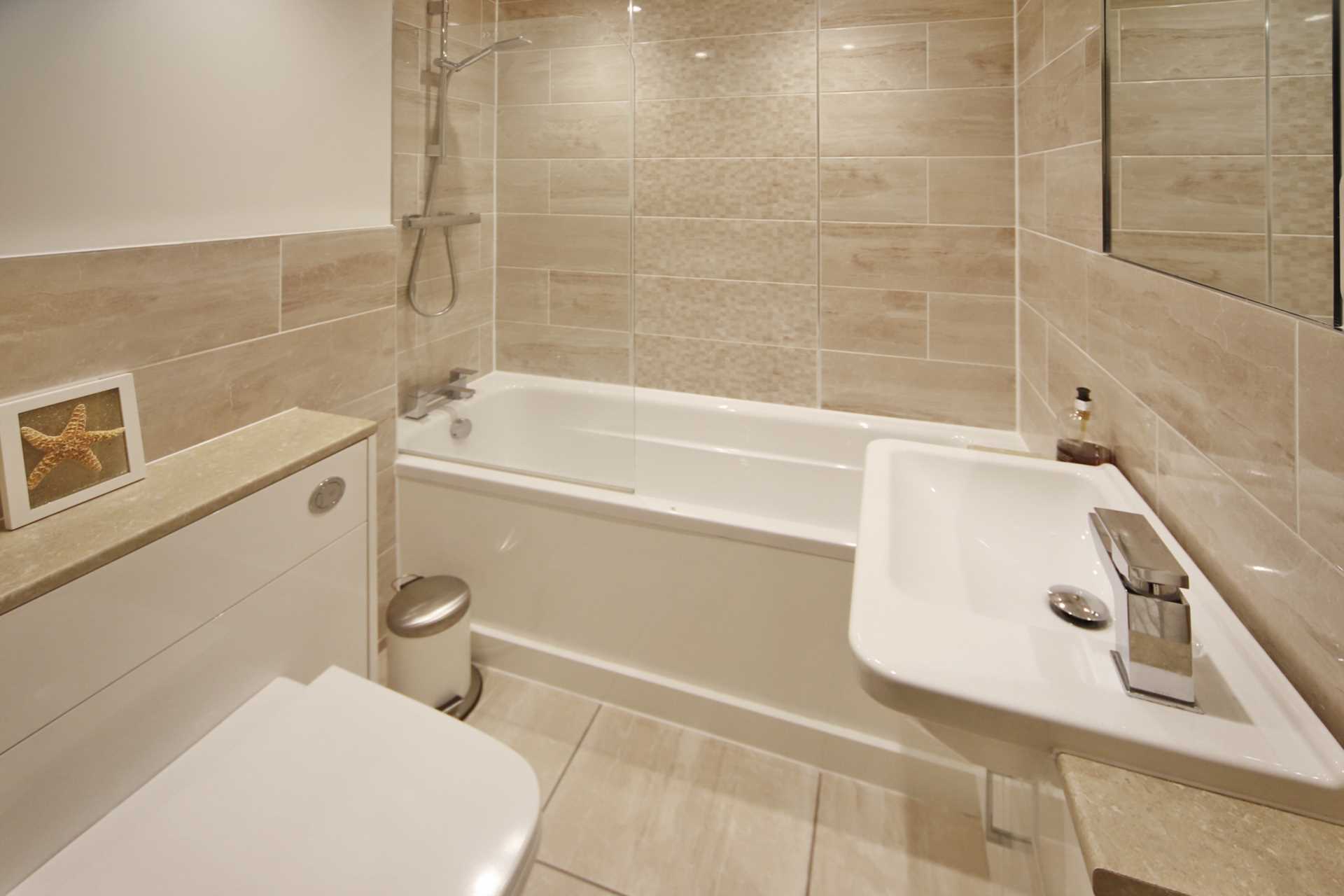 Brookside Court, Tring, Image 9