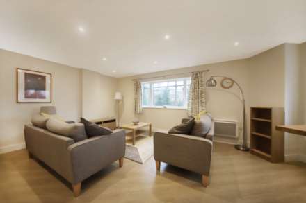 Brookside Court, Tring, Image 2