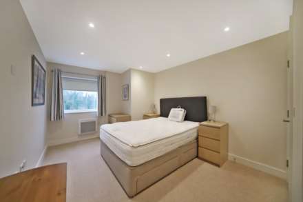 Brookside Court, Tring, Image 6