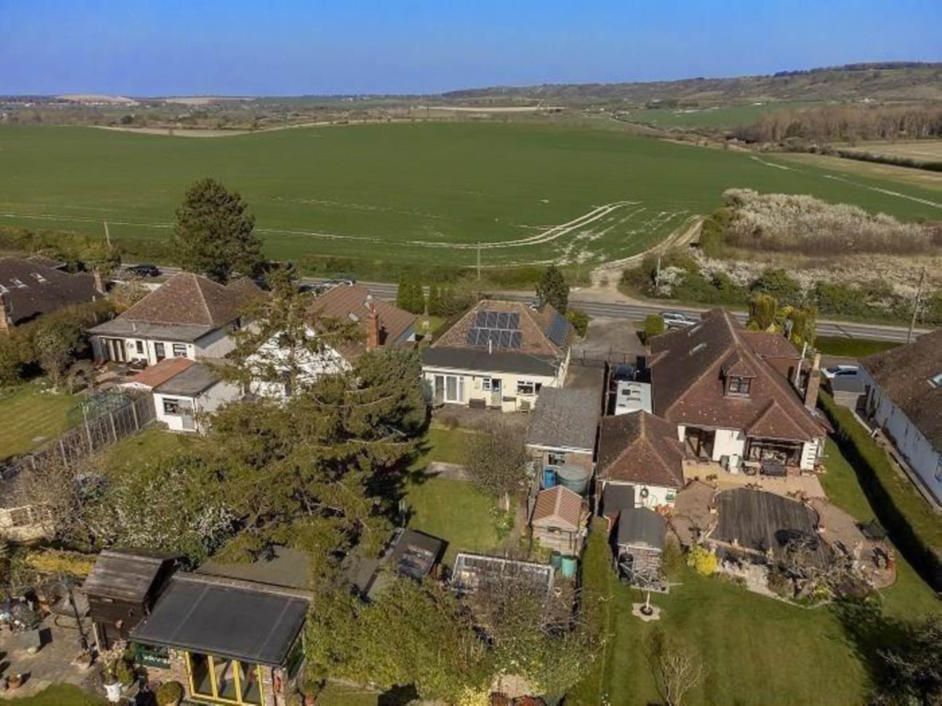 Edlesborough, Image 17