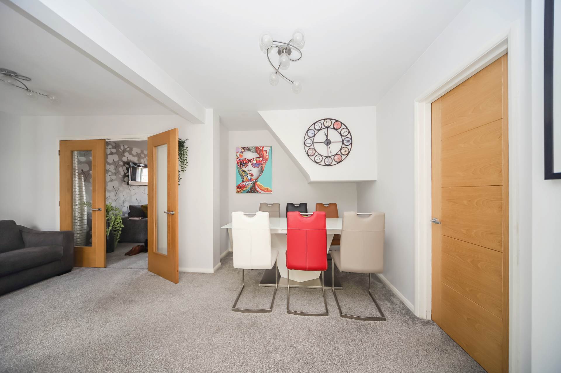 Hunters Close, Tring, Image 9