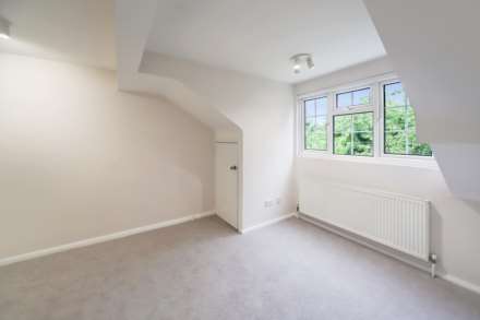 Tring, Image 6