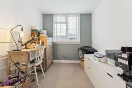 Park Road, Tring, Image 11