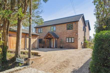 Property For Sale Drayton Beauchamp, Aylesbury