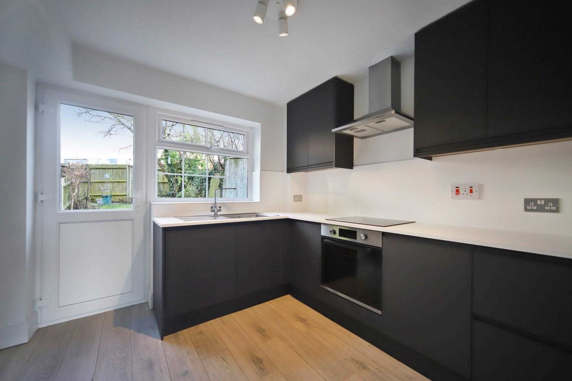 Grove Gardens, Tring, Image 2