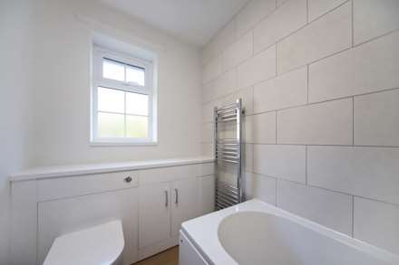 Grove Gardens, Tring, Image 11