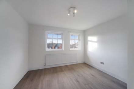 Grove Gardens, Tring, Image 12