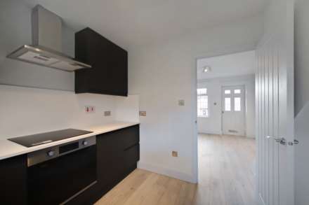 Grove Gardens, Tring, Image 8