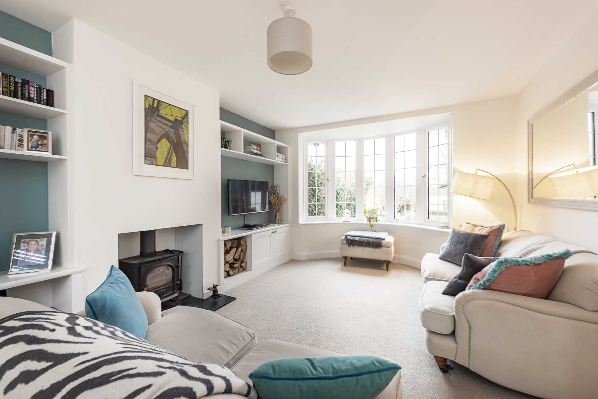 Chiltern Cottages, Buckland Common, Image 3