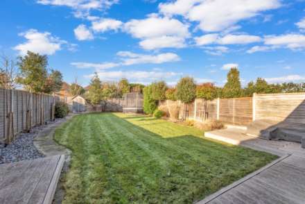 Harcourt Road, Tring, Image 31