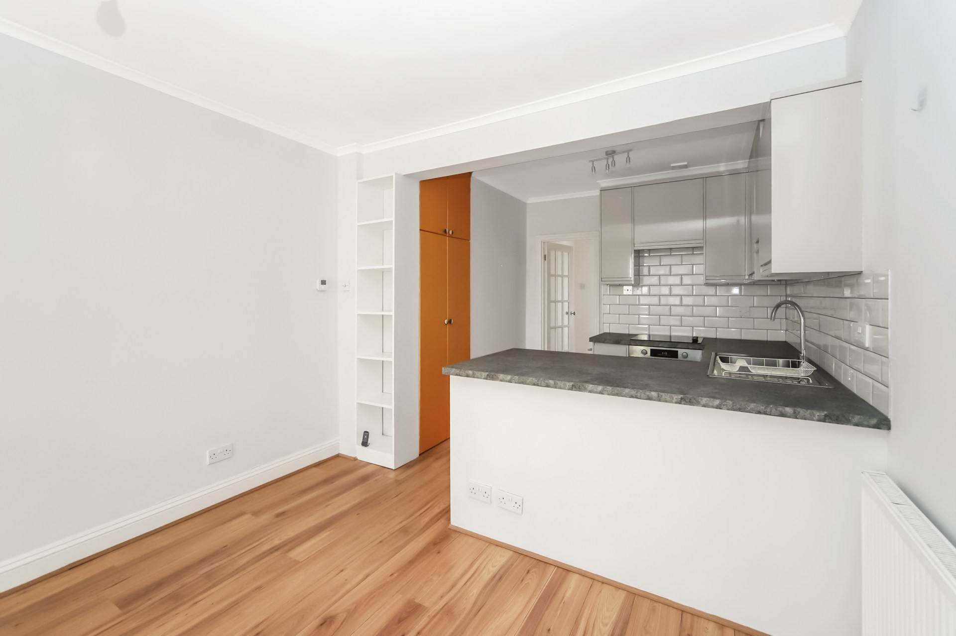 Queen Street, Tring, Image 3