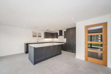 Slapton - Exceptional New Home, Image 4