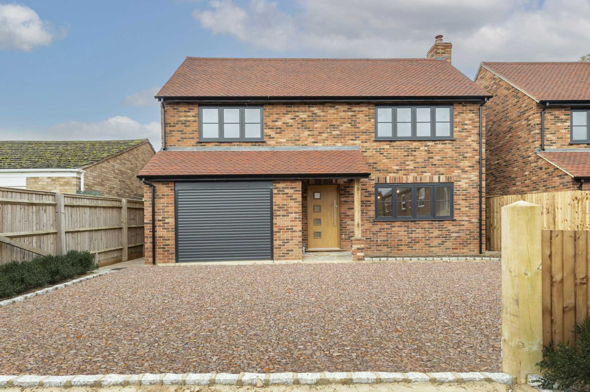 Slapton - EXCEPTIONAL NEW HOME, Image 1