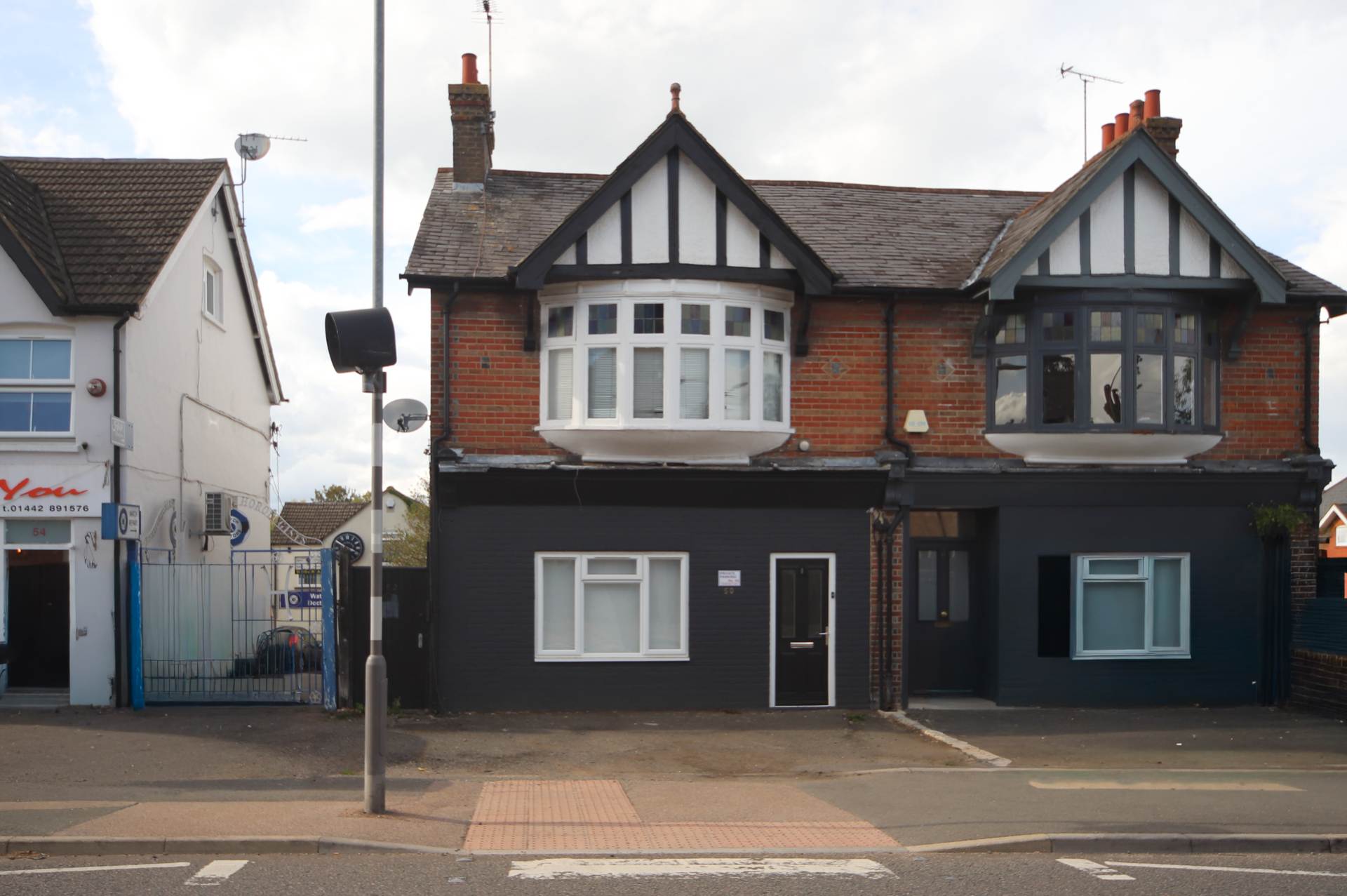 Western Road, Tring, Image 1