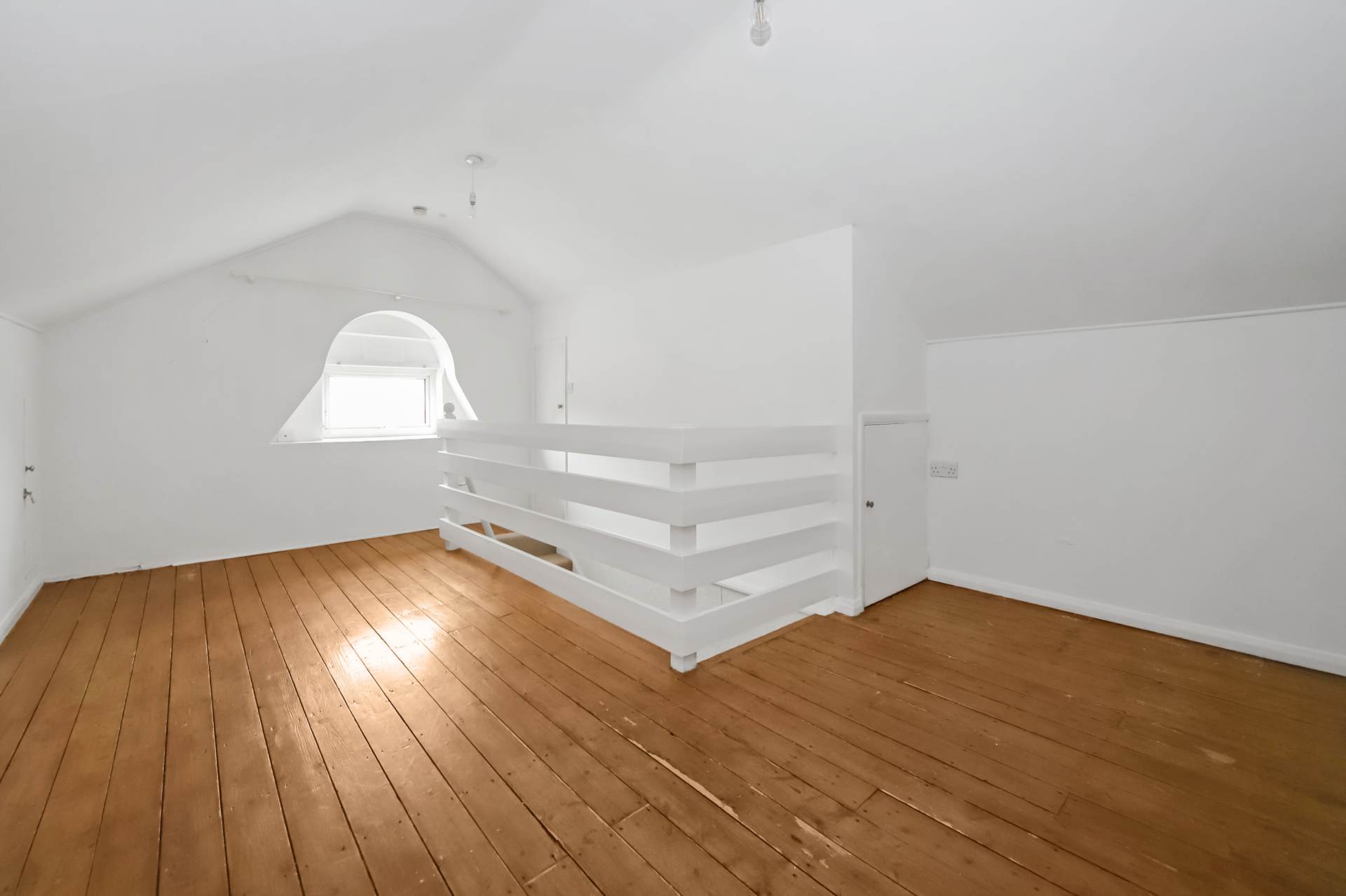 Western Road, Tring, Image 22