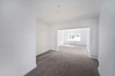 Western Road, Tring, Image 11