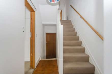 Western Road, Tring, Image 15