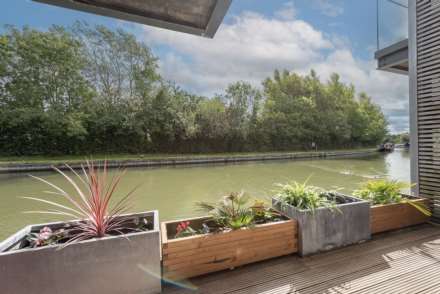 Marsworth Wharf, Marsworth, Image 14