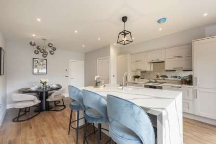 Tring - SHOW HOME OPEN DAY SATURDAY 13TH AUGUST 10:30AM - 2:30PM, Image 6