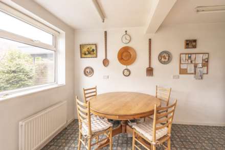 Hazely, Tring, Image 8