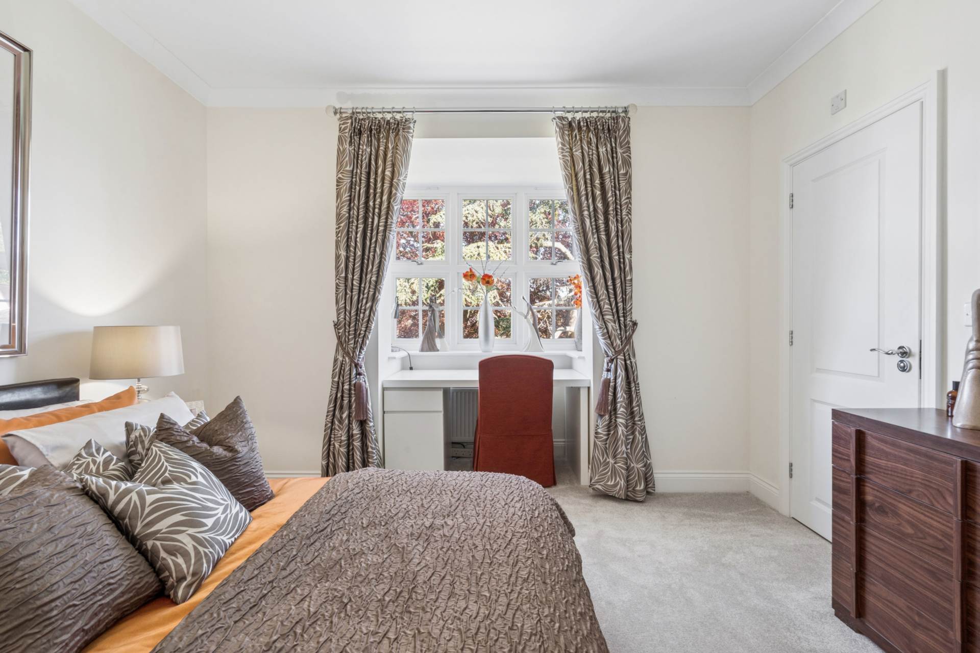 High Street, Image 21