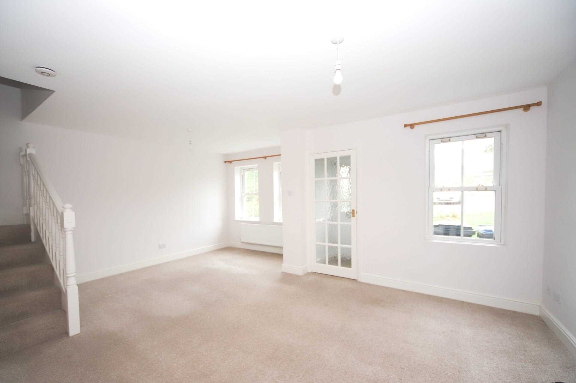 Lakeside, Tring, Image 3