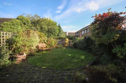 Lakeside, Tring, Image 10