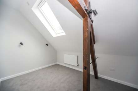 Crown Rose Court, Tring, Image 8