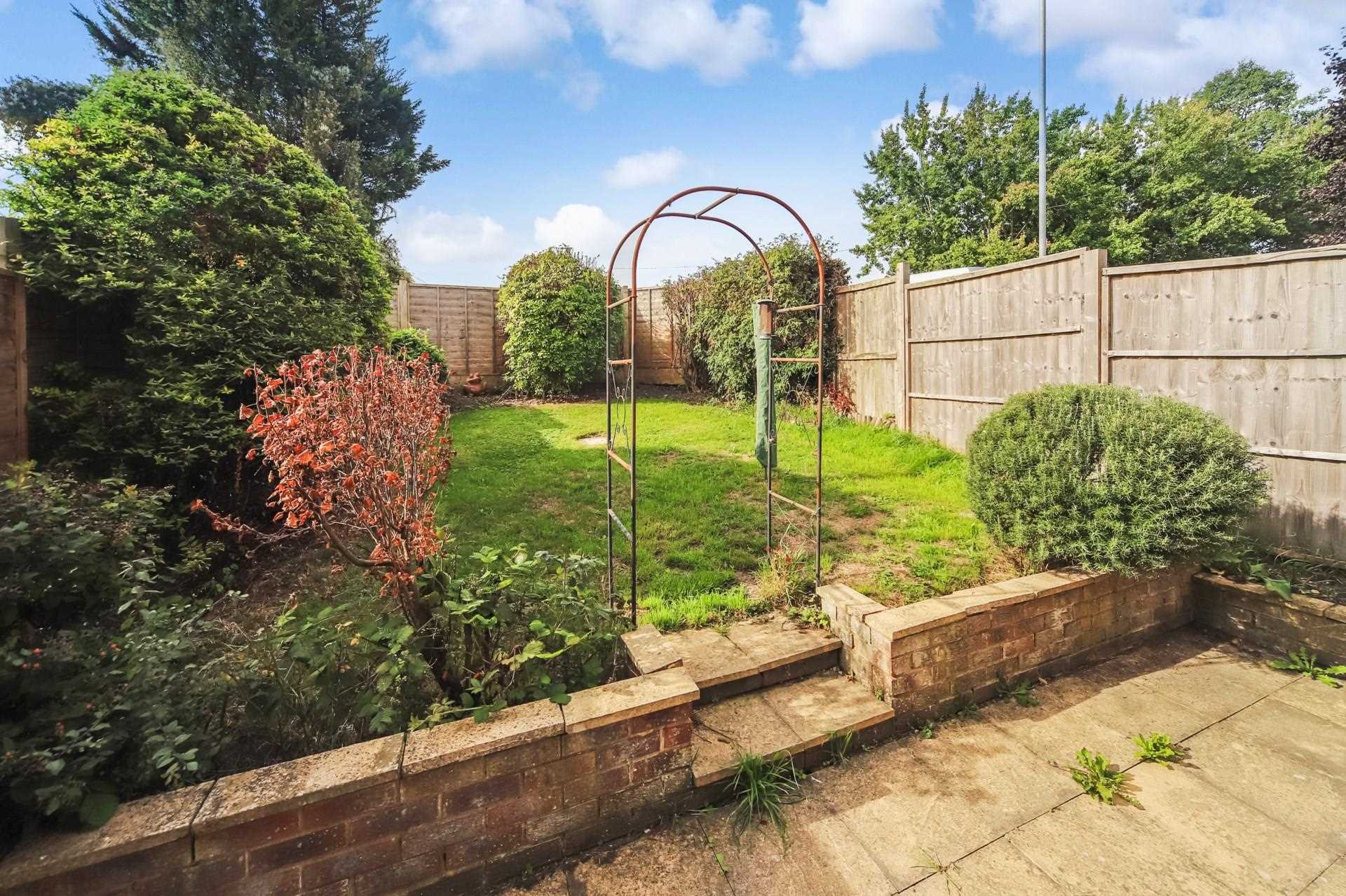 Chapel Meadow, Tring, Image 8