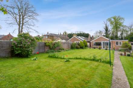 Mount Close, Aston Clinton, Image 15