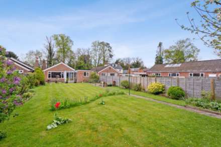 Mount Close, Aston Clinton, Image 16