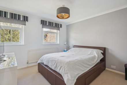 Lakeside, Tring, Image 10