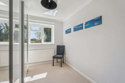 Lakeside, Tring, Image 13