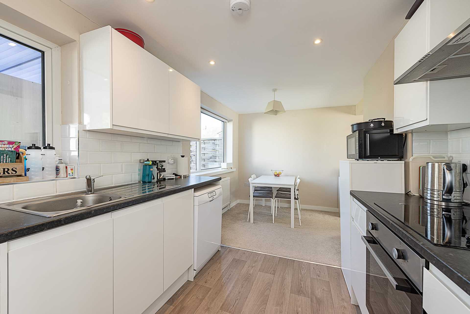 Mill View Road, Tring, Hertfordshire, Image 6