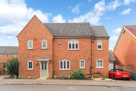 4 Bedroom Detached, Pitstone