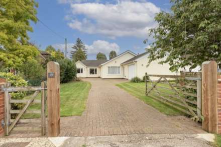 4 Bedroom Detached Bungalow, Aston Clinton