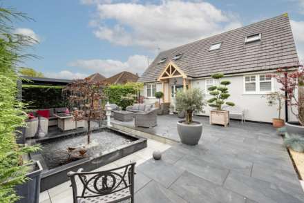Dundale Road, Tring, Image 1