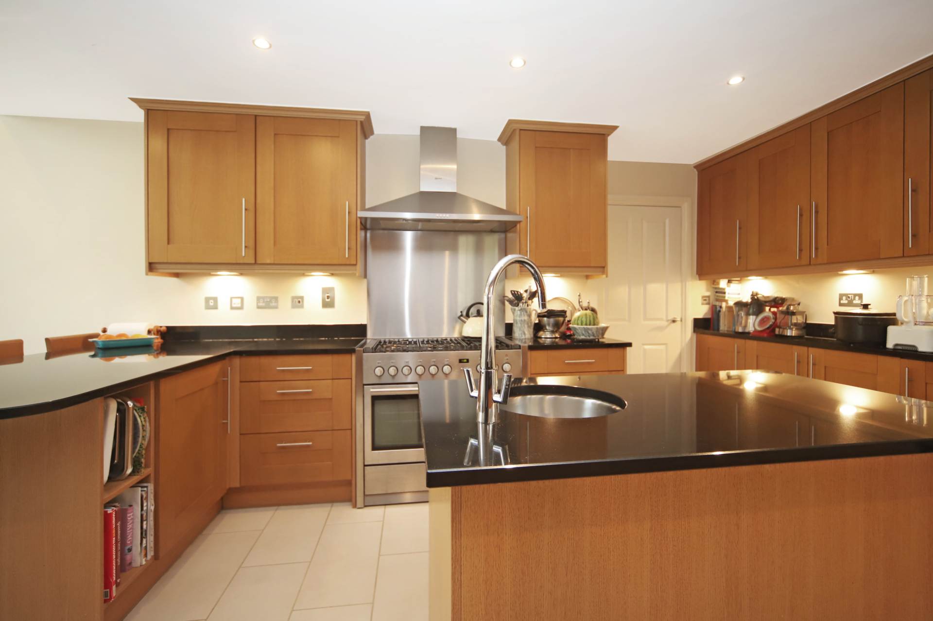 Grove Road, Tring, Image 10