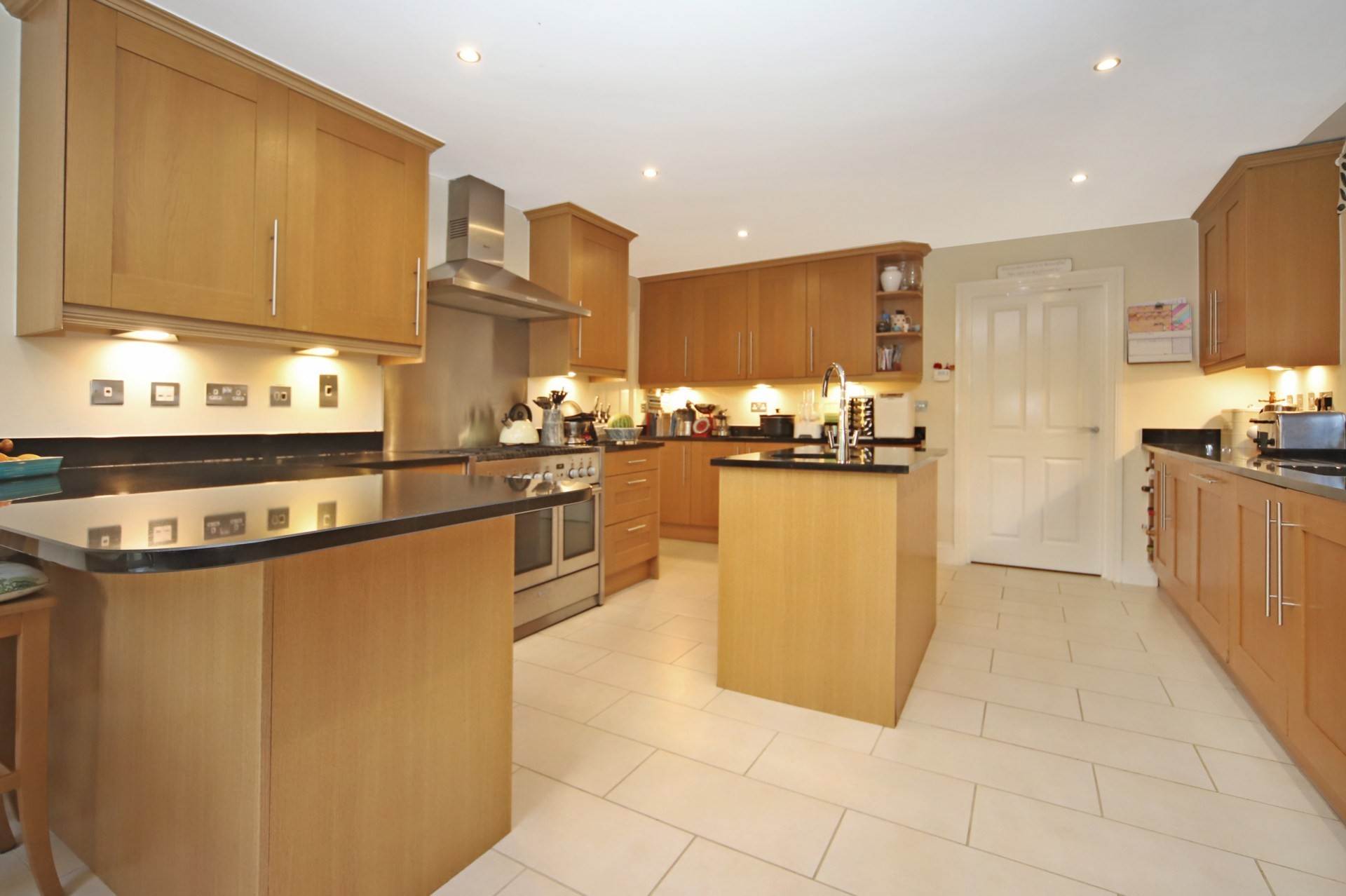 Grove Road, Tring, Image 3