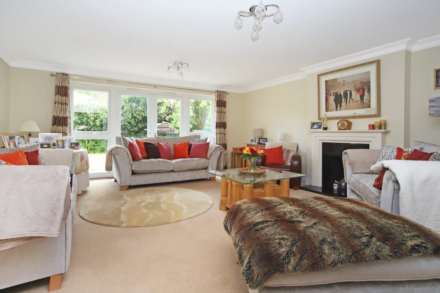 Grove Road, Tring, Image 7
