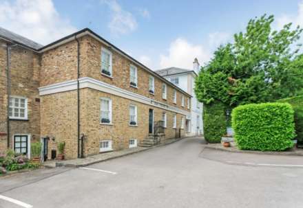 Posting House, Tring, Image 12