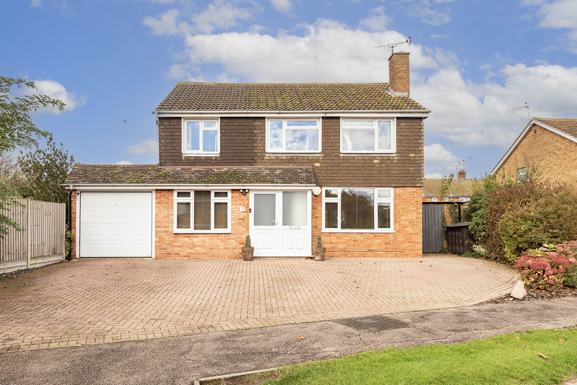 Goodwins Mead, Cheddington, Image 1