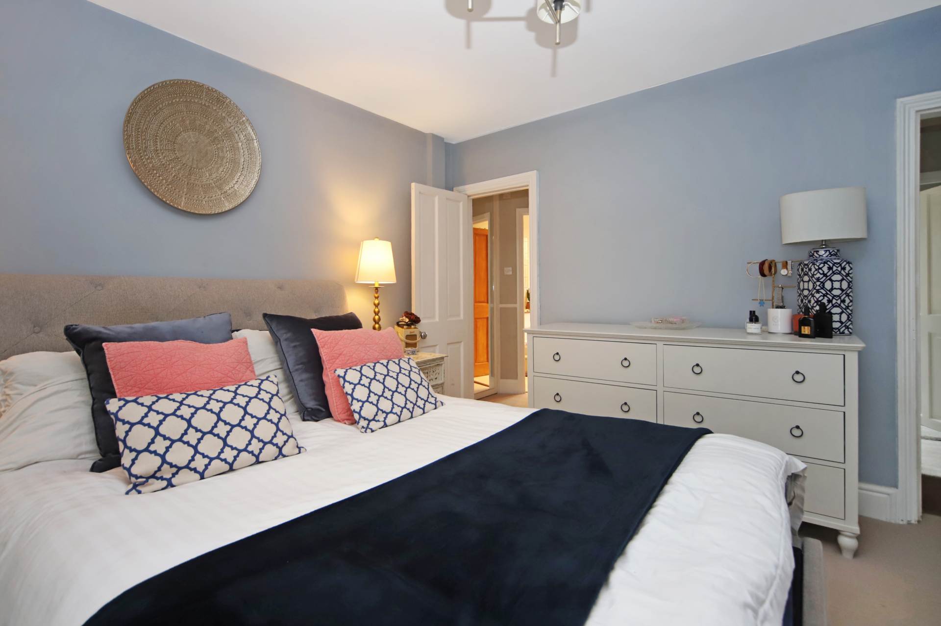 Albert Street, Tring, Image 20